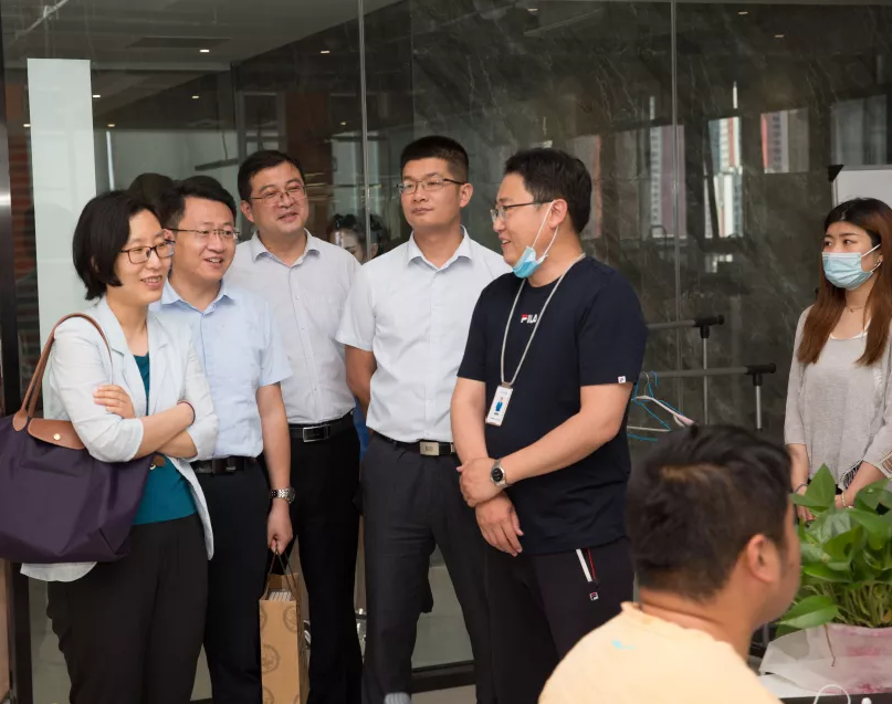 QQ截图20200528101630.png QQ截图20200528101630.png